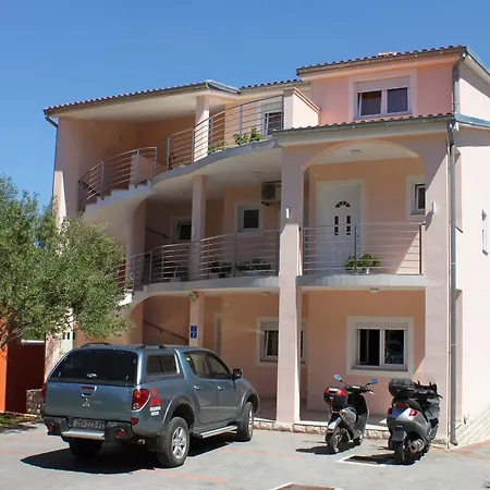 6215b Apartamento